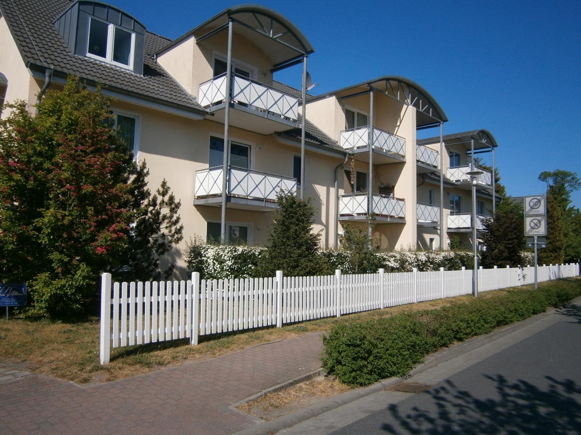 Studio 2 Im Eg Haus Stranddistel, Geschmackvoll Eingerichtete Ferienwohnung Fur 2 Personen In Zingst Zewnętrze zdjęcie